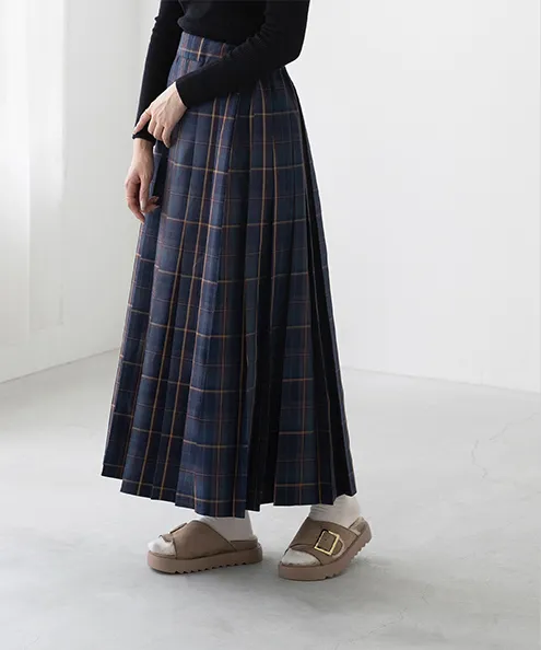 ゴールドバックル 厚底 ファーサンダル