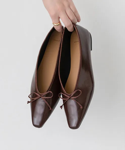 サテンリボン スクエアトゥ バレエシューズ